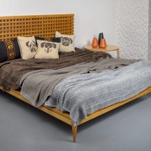 Двуспальная кровать UTOPIA от HBMart из массива дуба