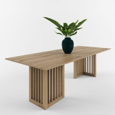 Обеденный стол