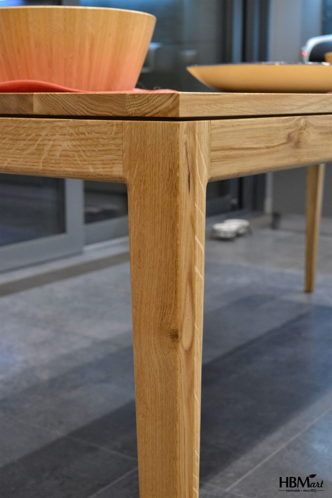 Обеденный стол OPIUM Обеденный стол OPIUM из массива дуба от HBMart