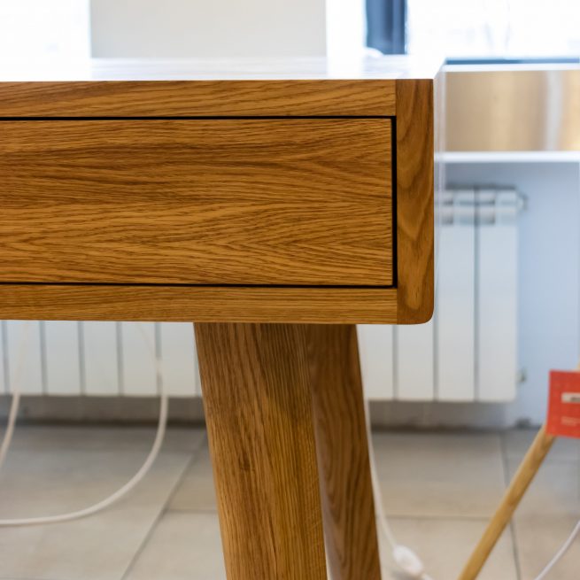 Рабочий стол из массива дуба CABRIO LUX от HBMart