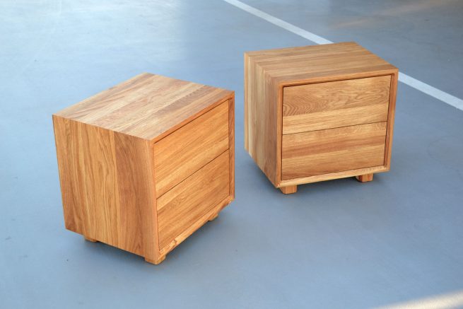 Приліжкова тумба OPUIM-S з масиву дуба від HBMart